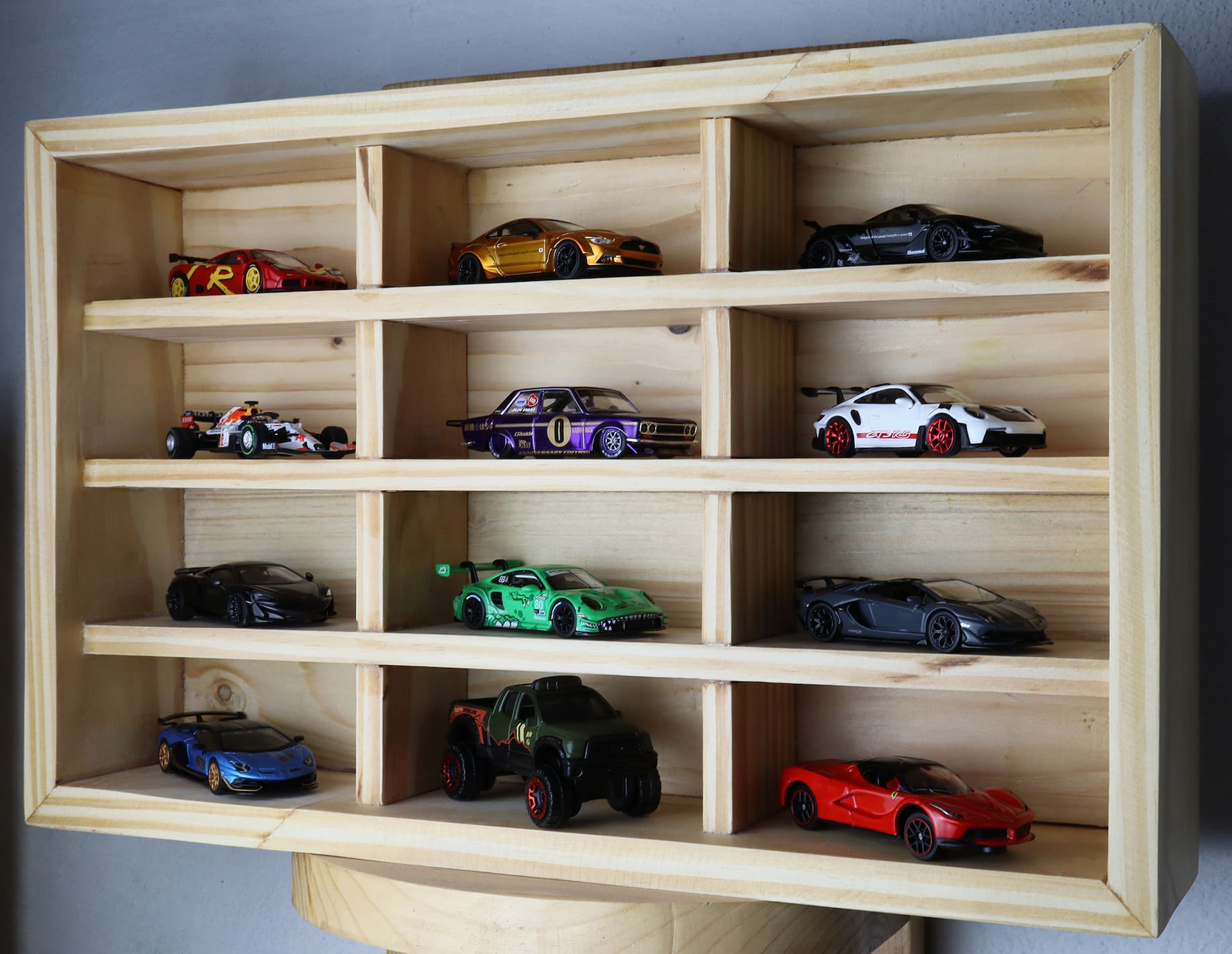 Premium Pinewood Car Display – Holds 12 Hot Wheels & Mini GT Models